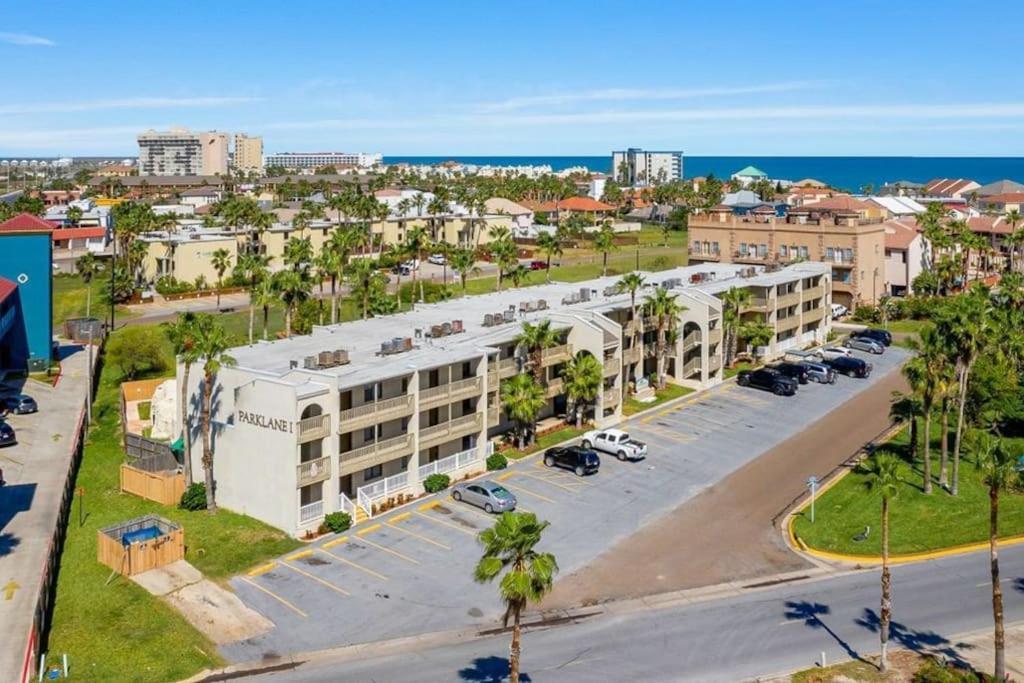 2 Bed 2 Bath Condo By Beach With Resort Pool South Padre Island Exterior foto